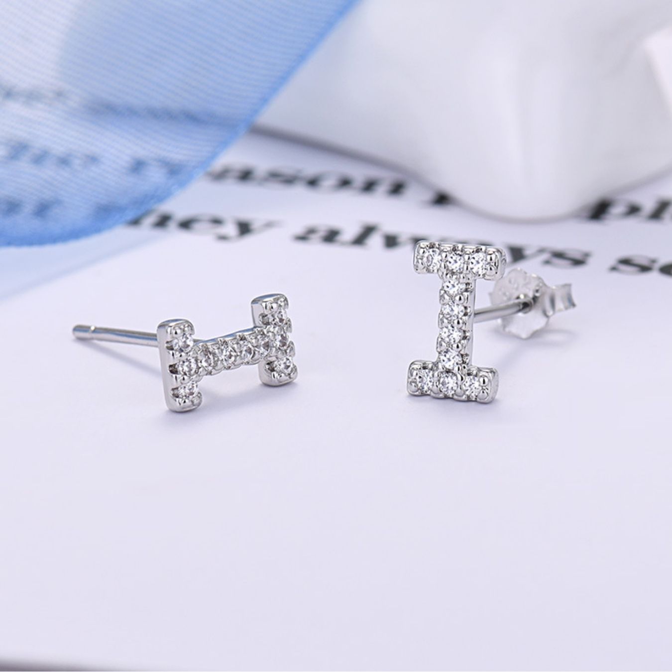 RICCARDI - BOUCLES D'OREILLES "Golden Identity"