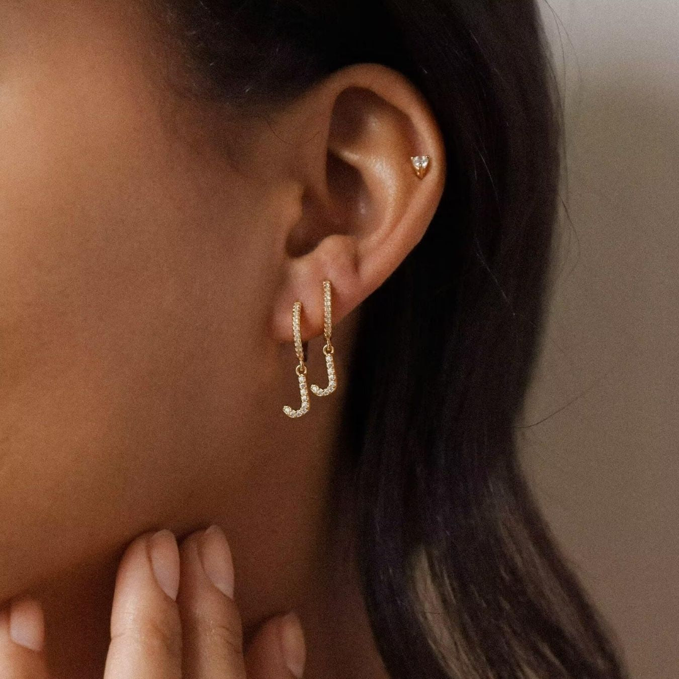 RICCARDI - BOUCLES D'OREILLES "Crystal Letter"