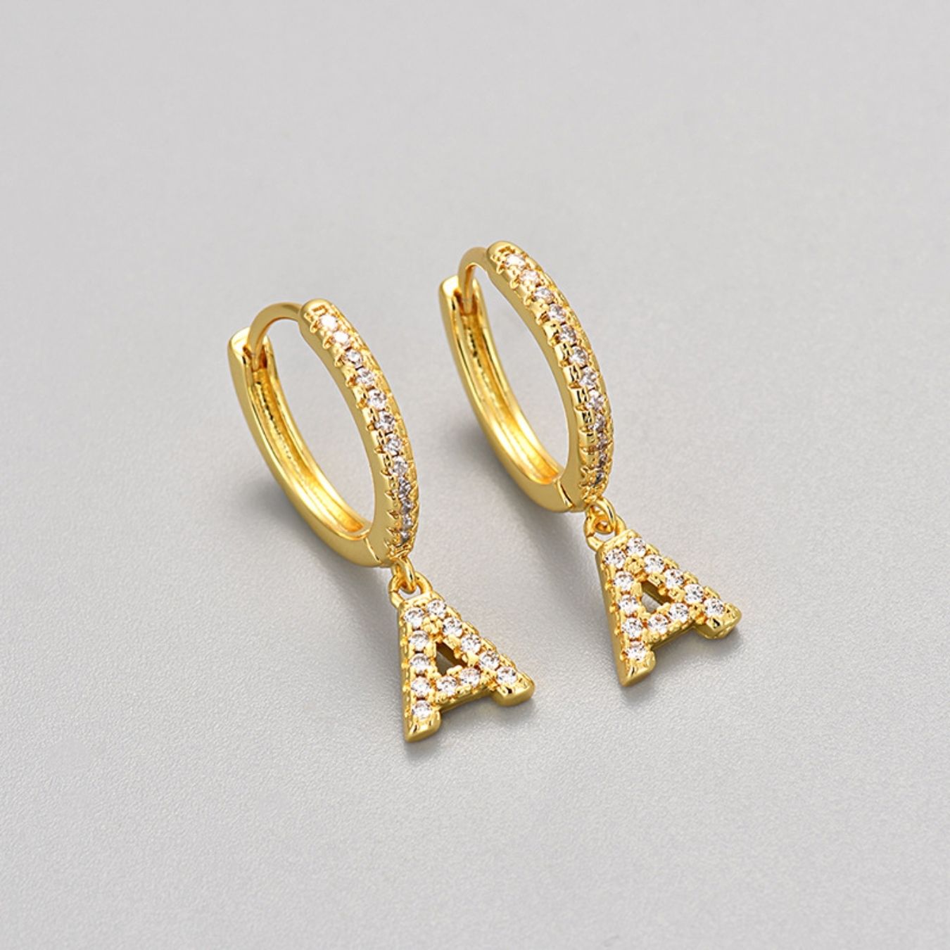 RICCARDI - BOUCLES D'OREILLES "Crystal Letter"