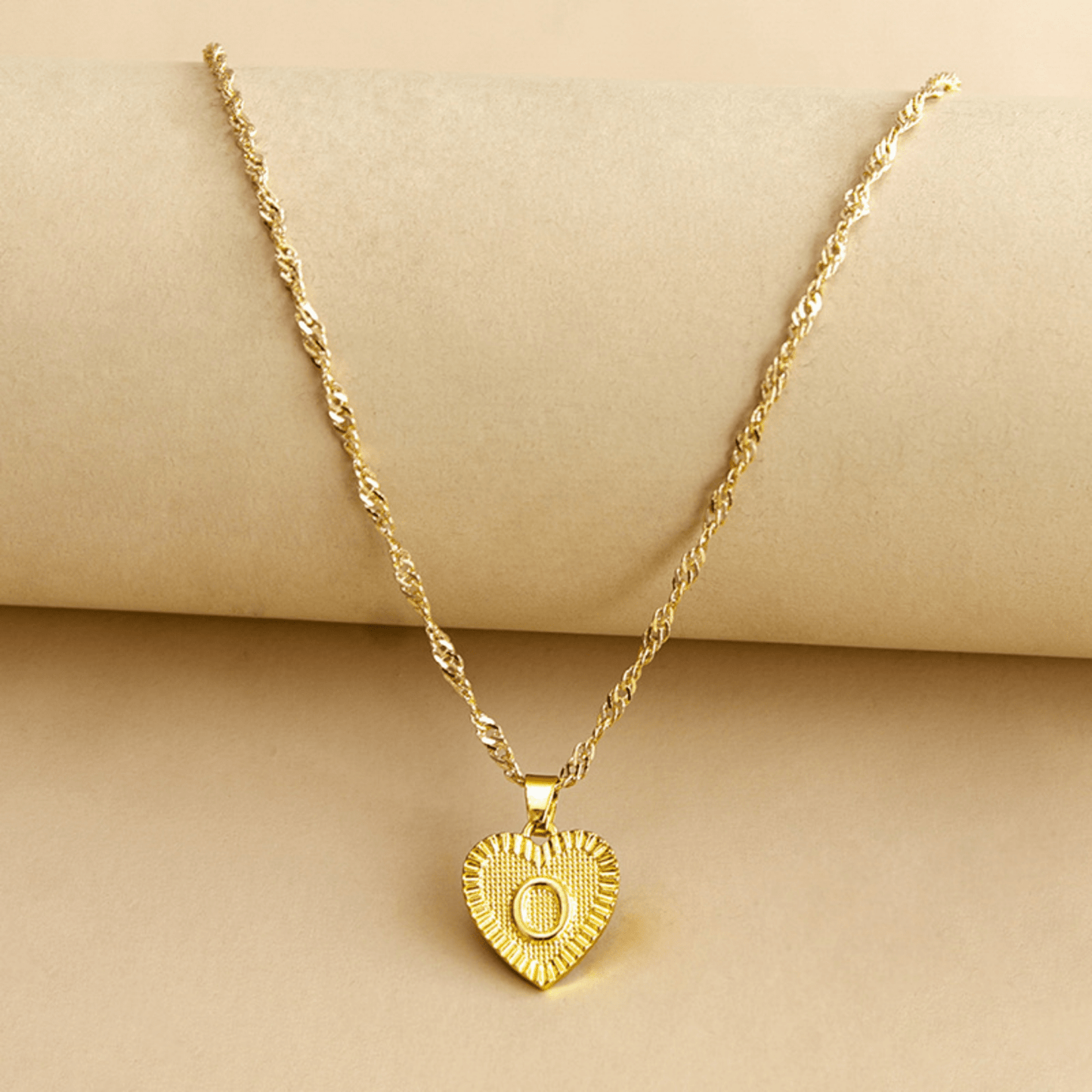 RICCARDI - COLLIER "Golden Love Initial" - Riccardi
