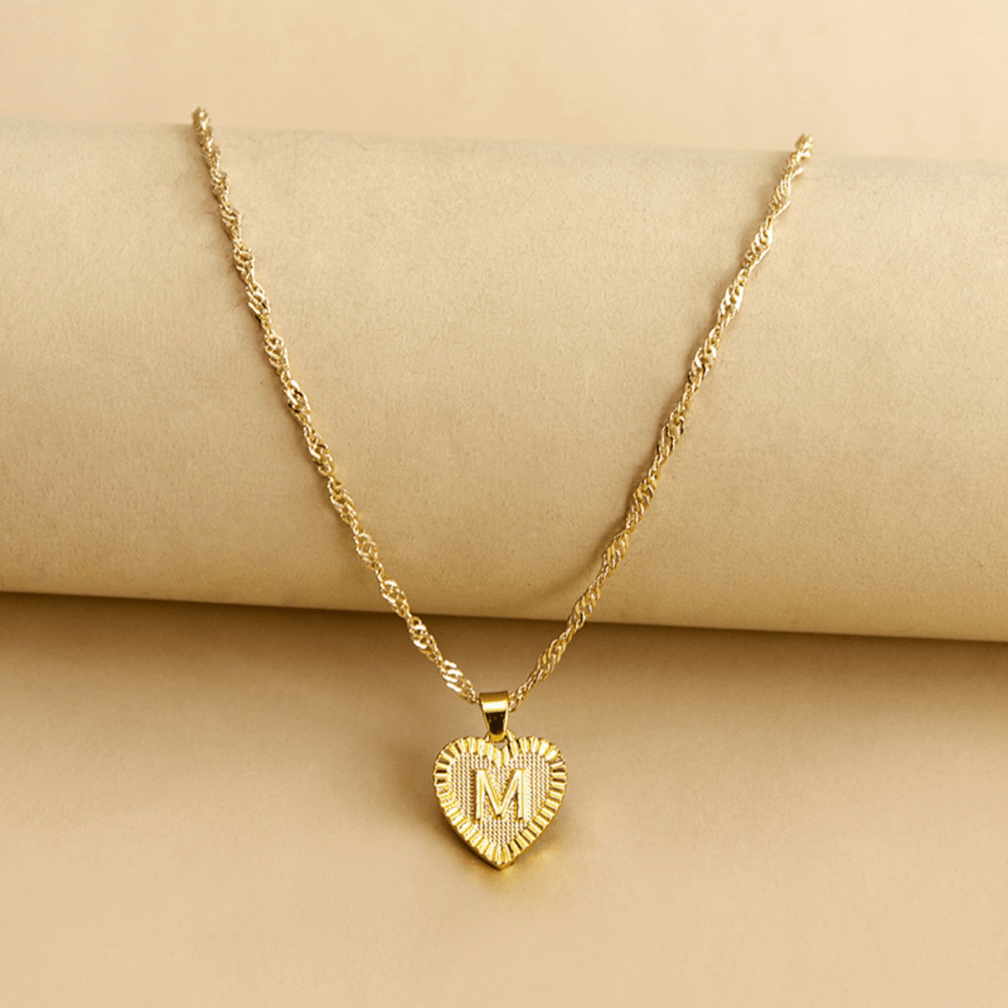 RICCARDI - COLLIER "Golden Love Initial" - Riccardi