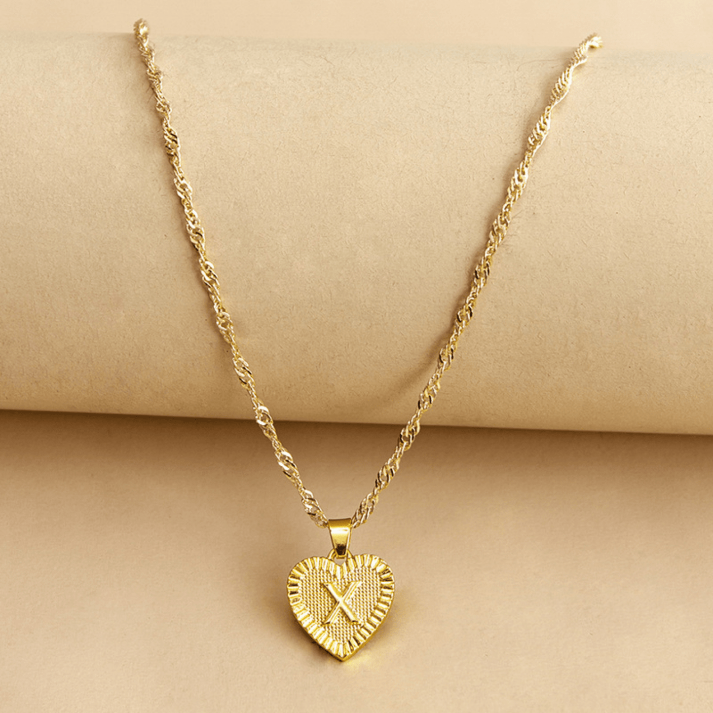 RICCARDI - COLLIER "Golden Love Initial" - Riccardi