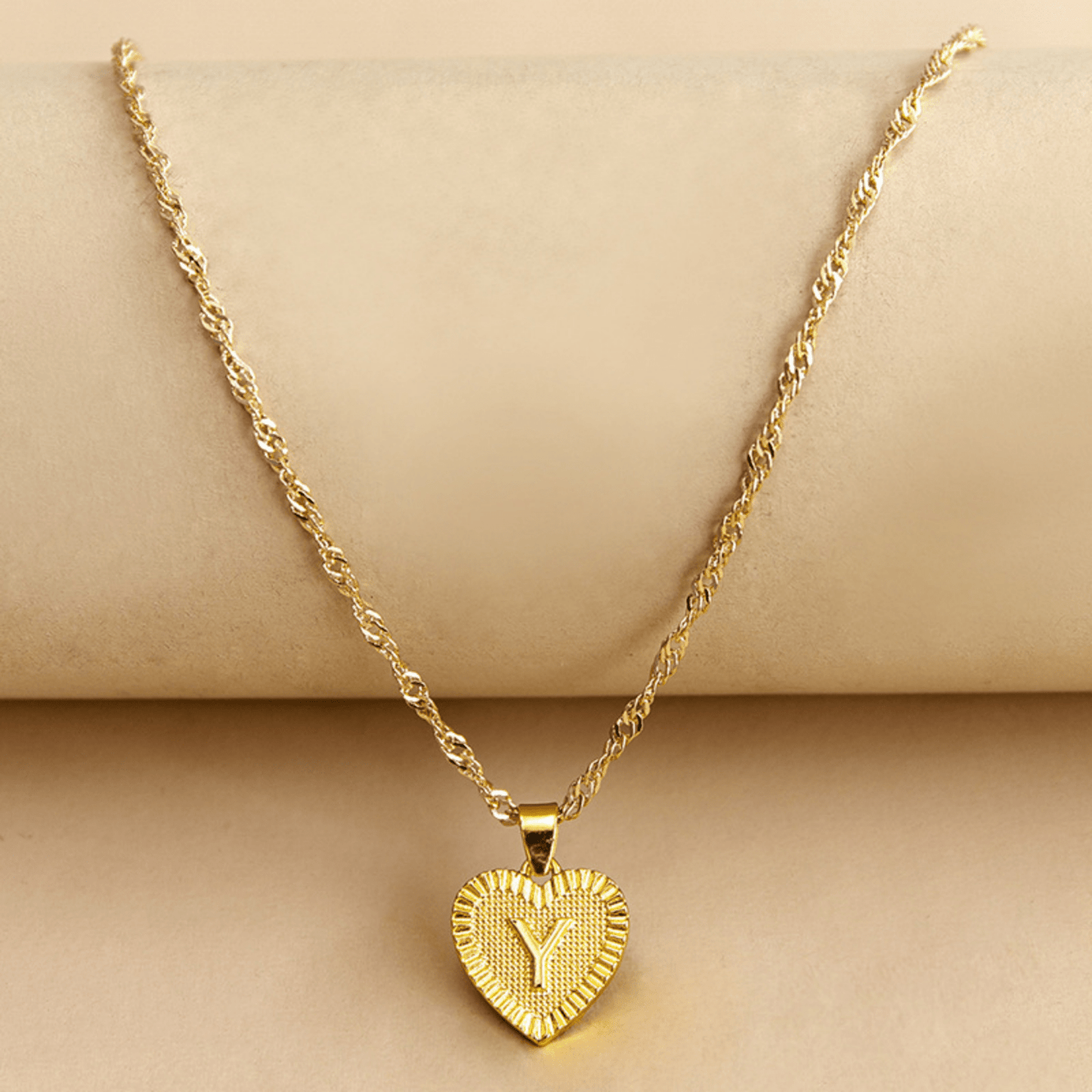 RICCARDI - COLLIER "Golden Love Initial" - Riccardi
