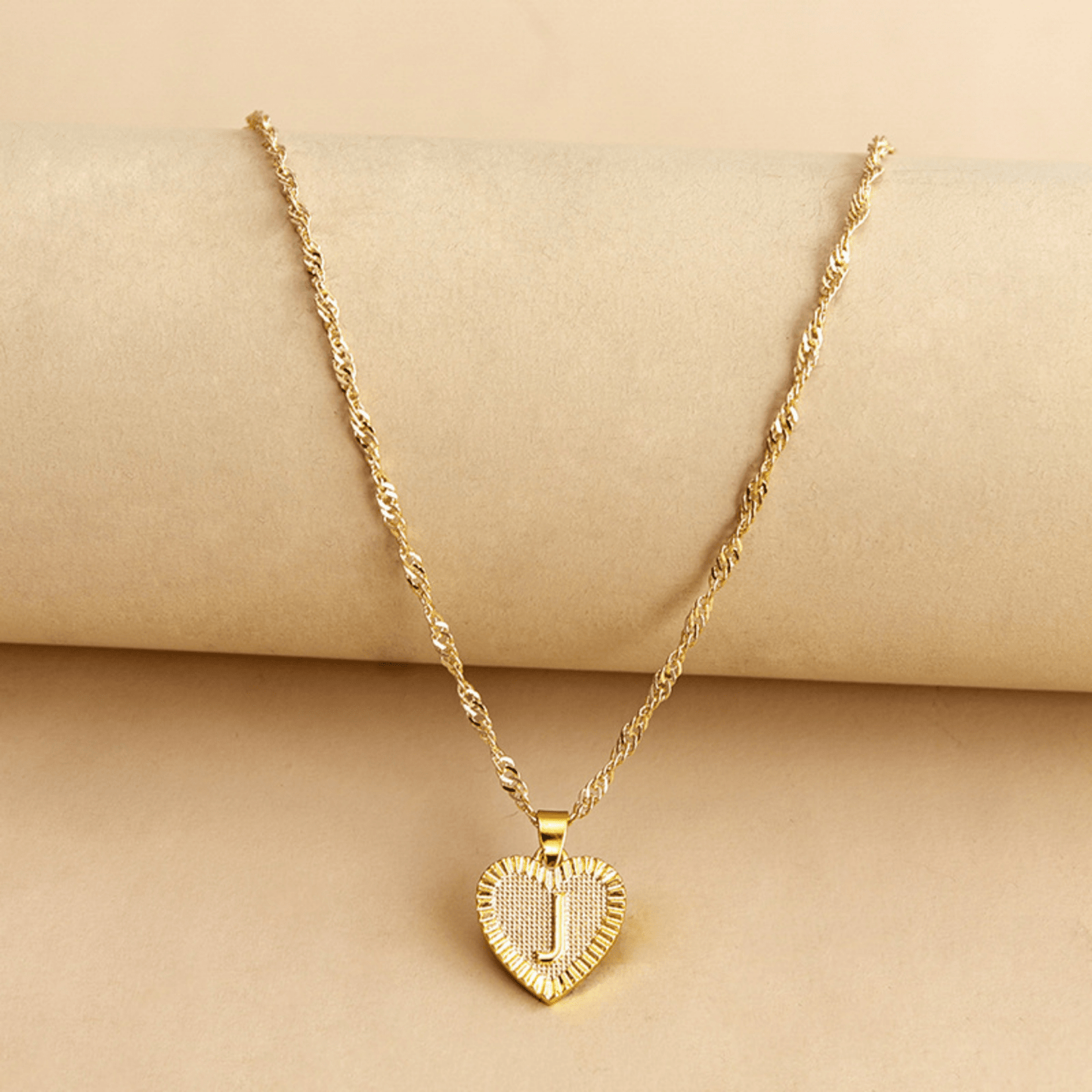 RICCARDI - COLLIER "Golden Love Initial" - Riccardi