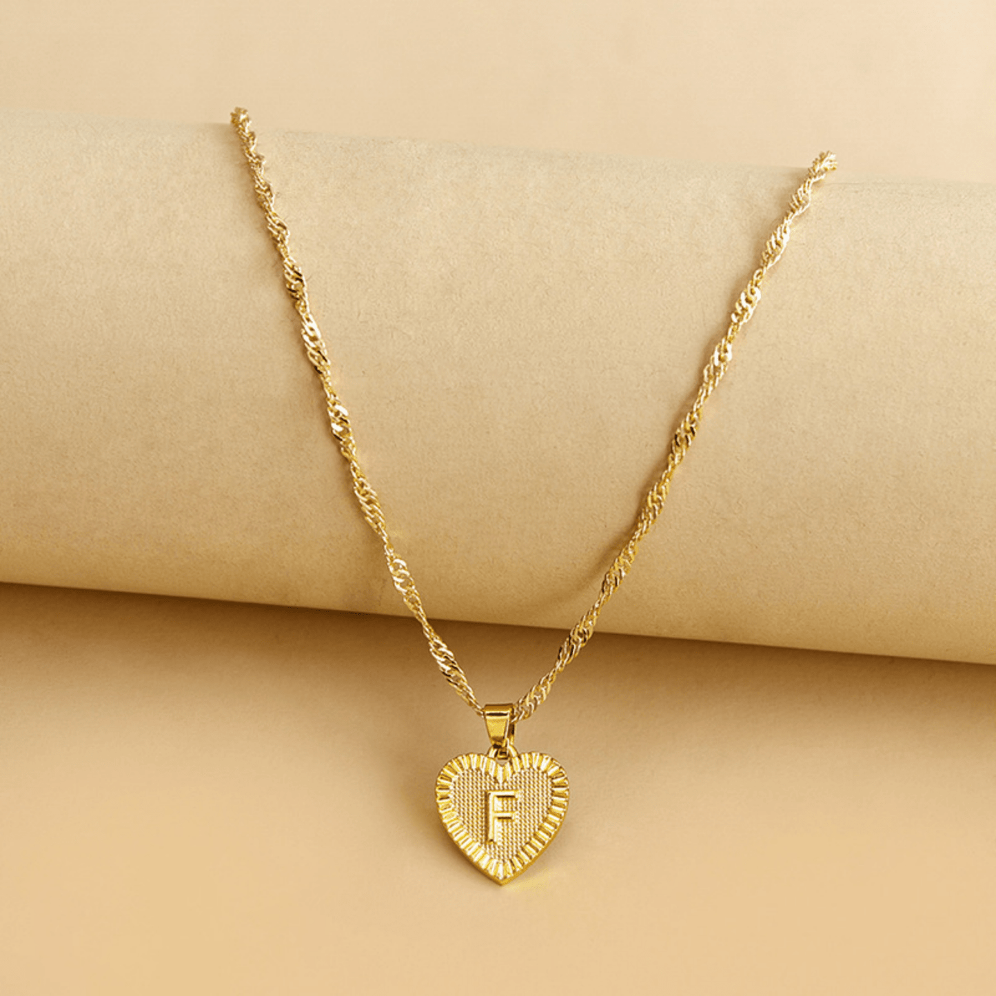 RICCARDI - COLLIER "Golden Love Initial" - Riccardi