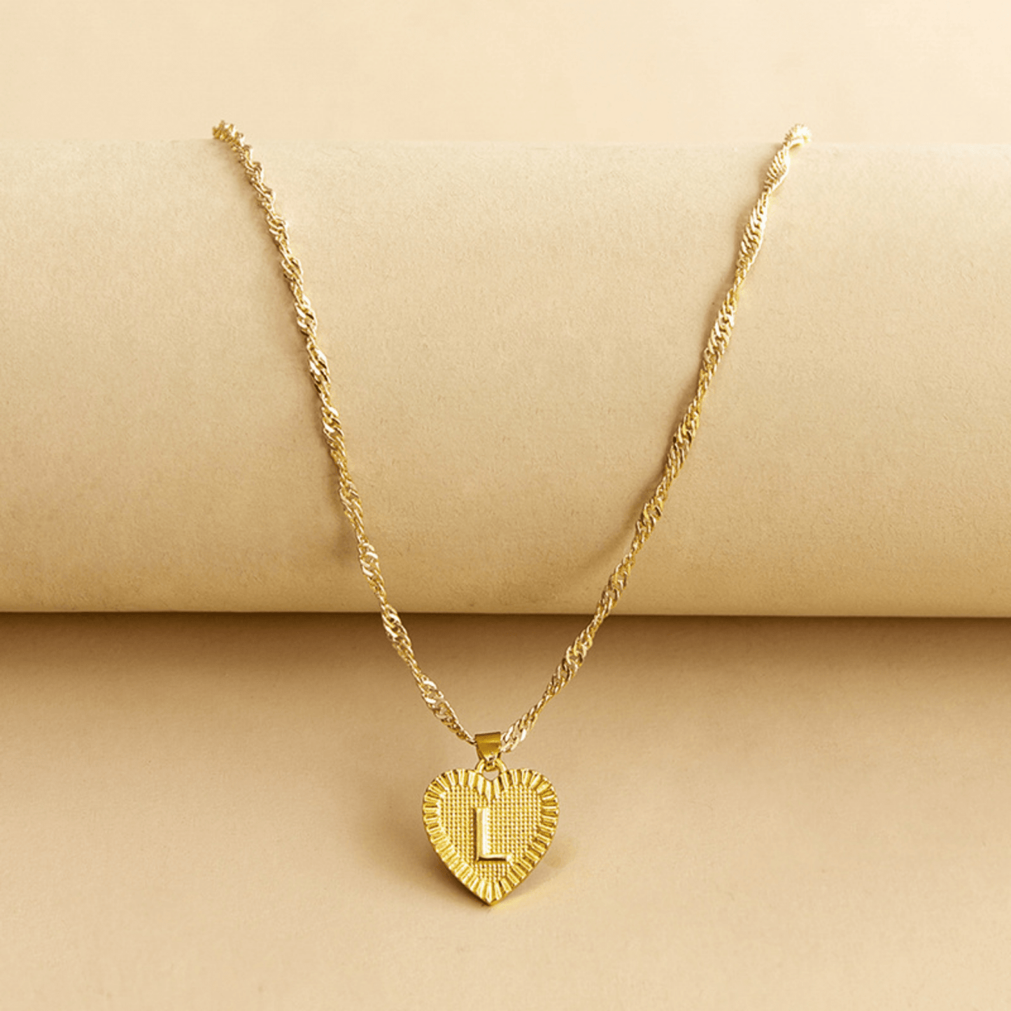 RICCARDI - COLLIER "Golden Love Initial" - Riccardi