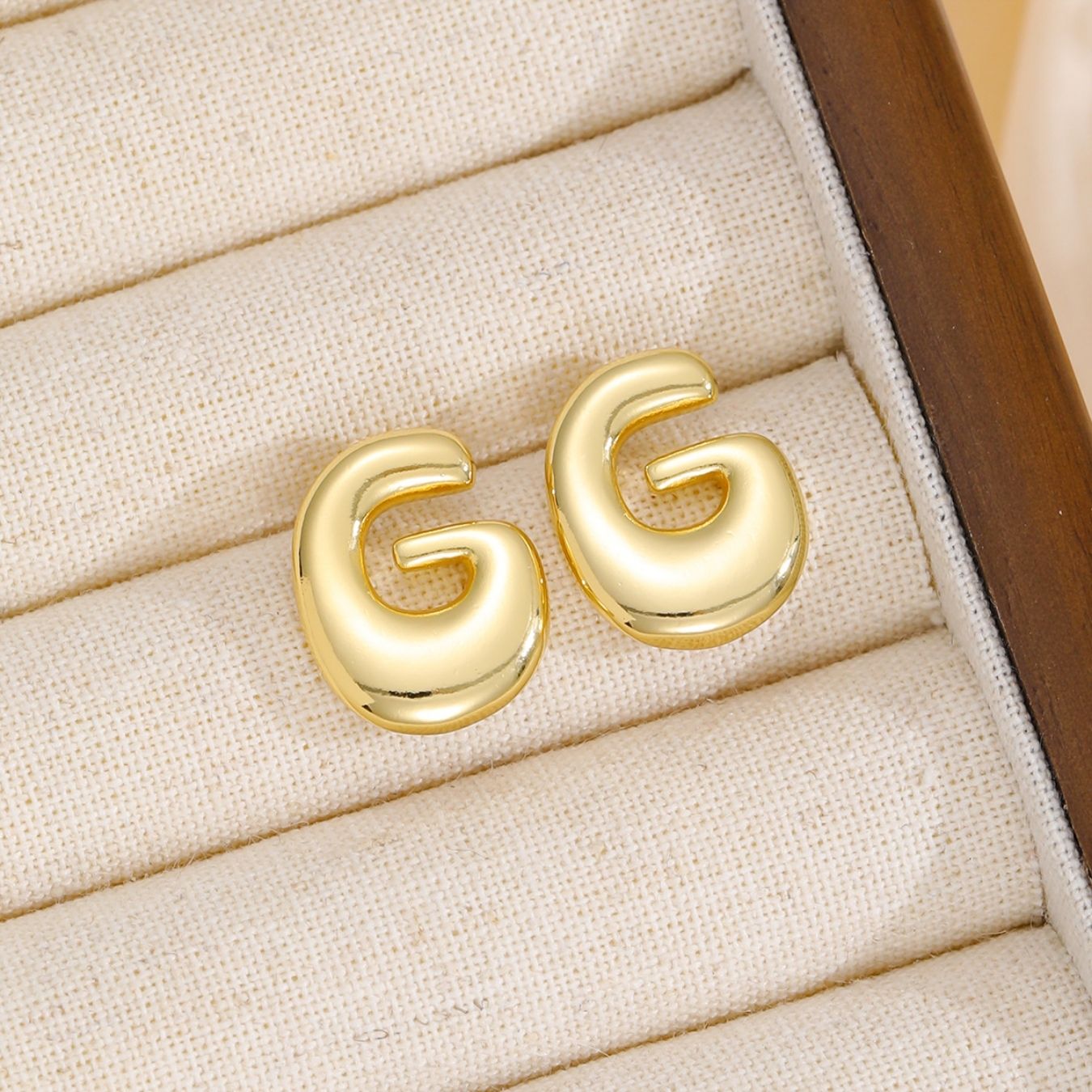 Initial Earrings "Luxe Bubble"