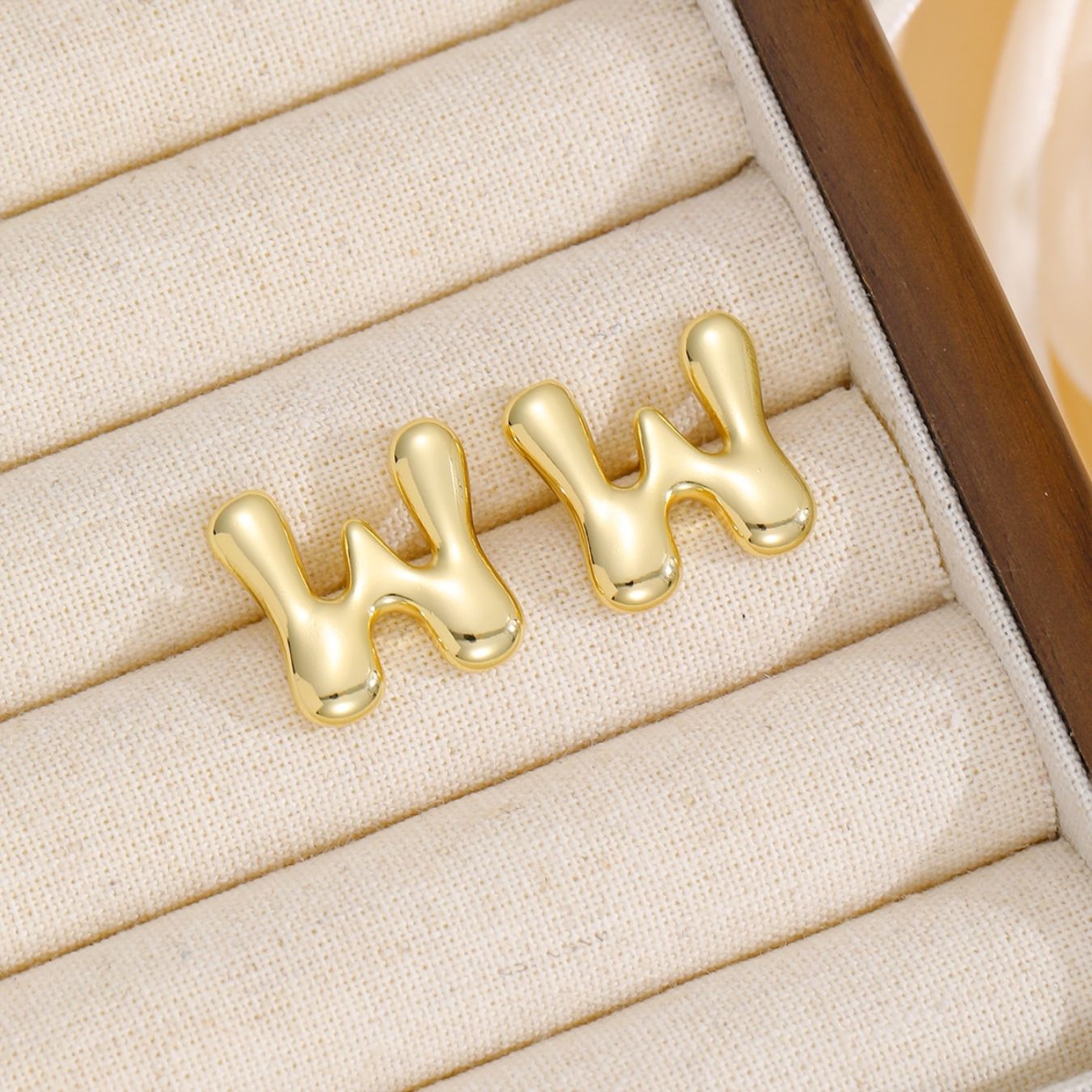 Initial Earrings "Luxe Bubble"