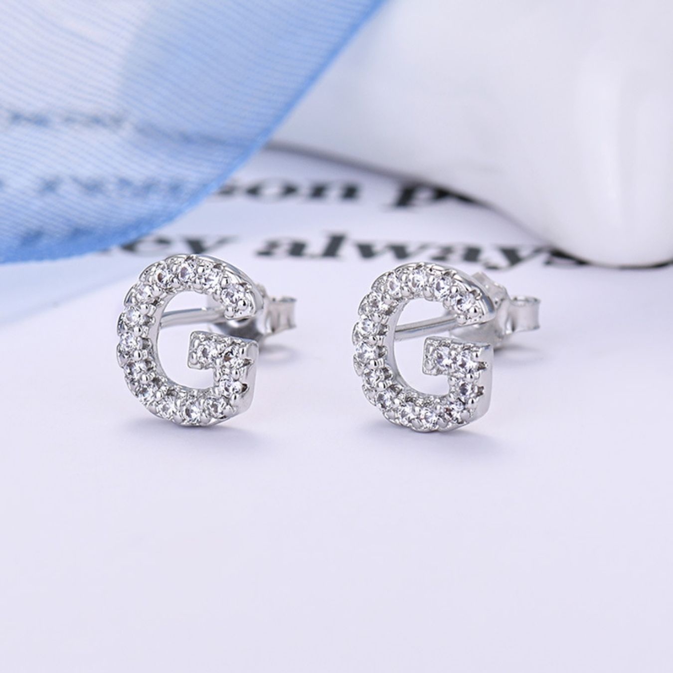RICCARDI - BOUCLES D'OREILLES "Golden Identity"