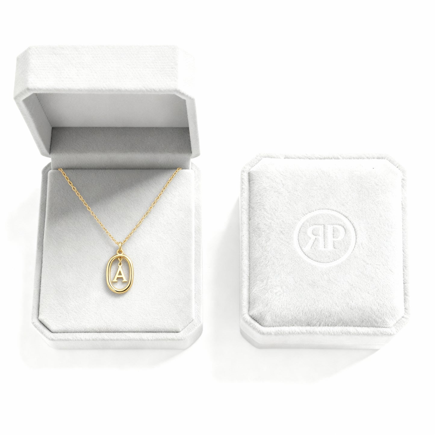 Initial Necklace "Charm"