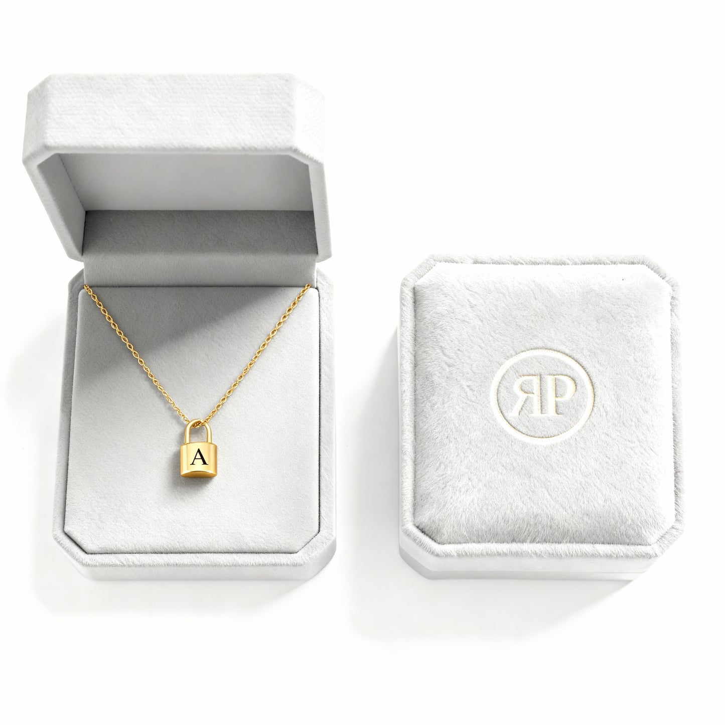 Initial Necklace "Gold Lock"