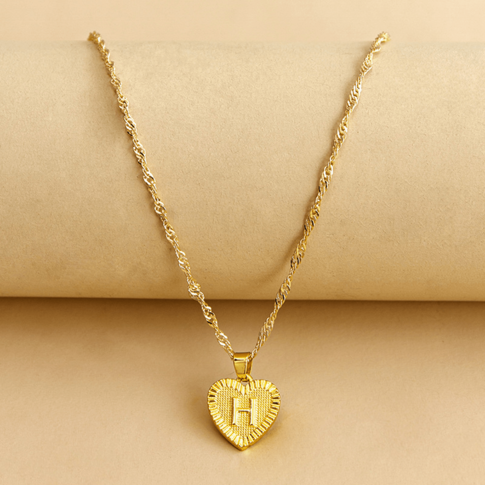 RICCARDI - COLLIER "Golden Love Initial" - Riccardi