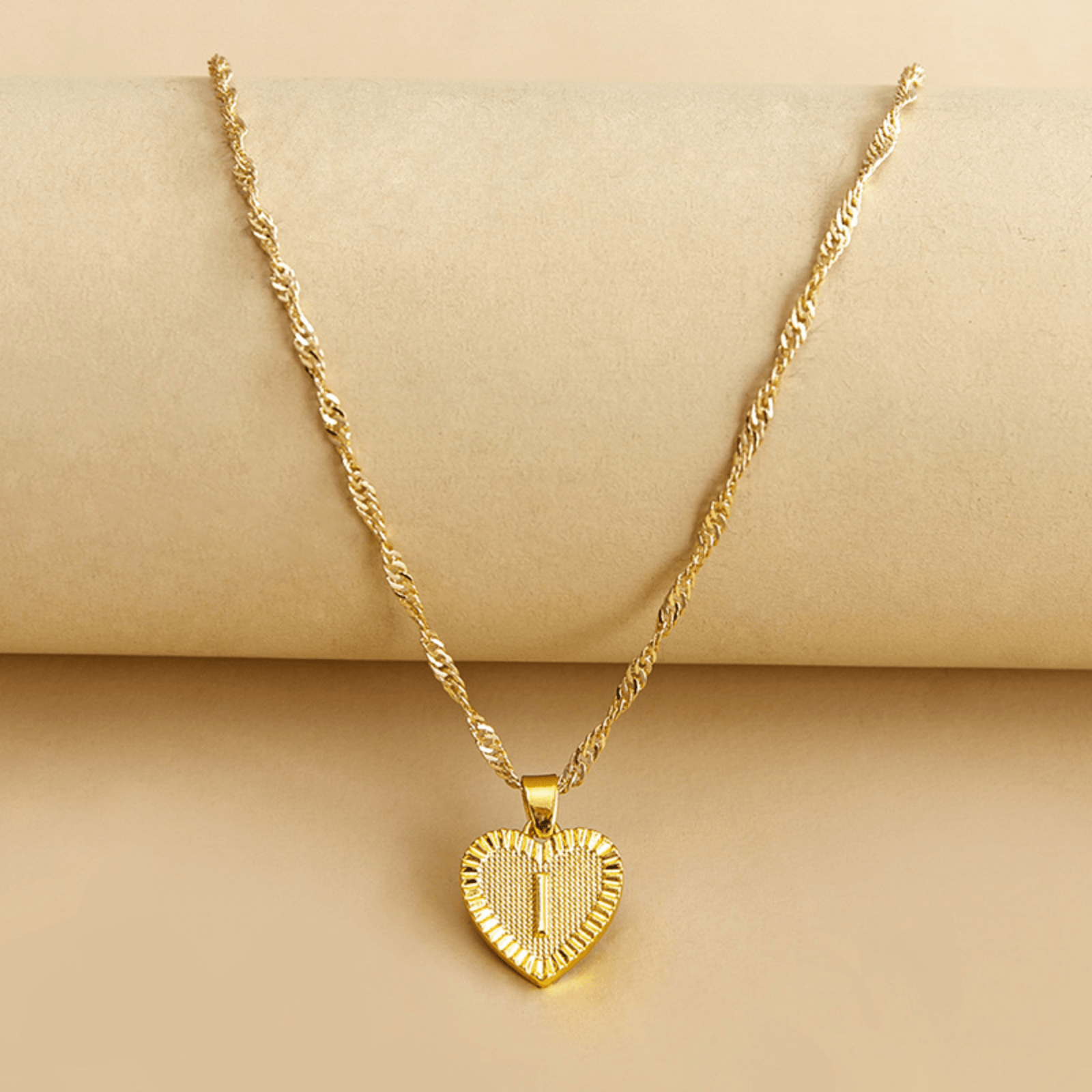RICCARDI - COLLIER "Golden Love Initial" - Riccardi